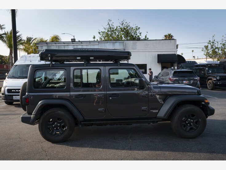 Thumbnail Photo undefined for New 2021 Jeep Wrangler 4WD Unlimited Sport